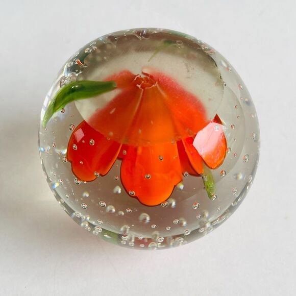 Vintage Orange Flower Bubble Clear Art Glass Round Paper Weight - Picture 13 of 16
